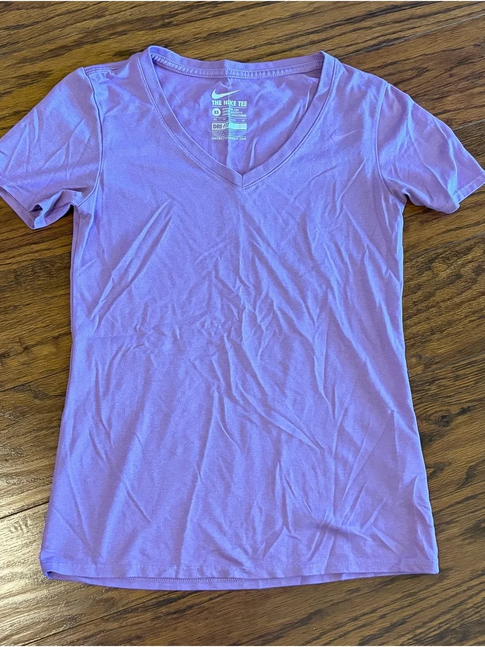 Nike Women's Lavender V-Neck Short Sleeve Tee